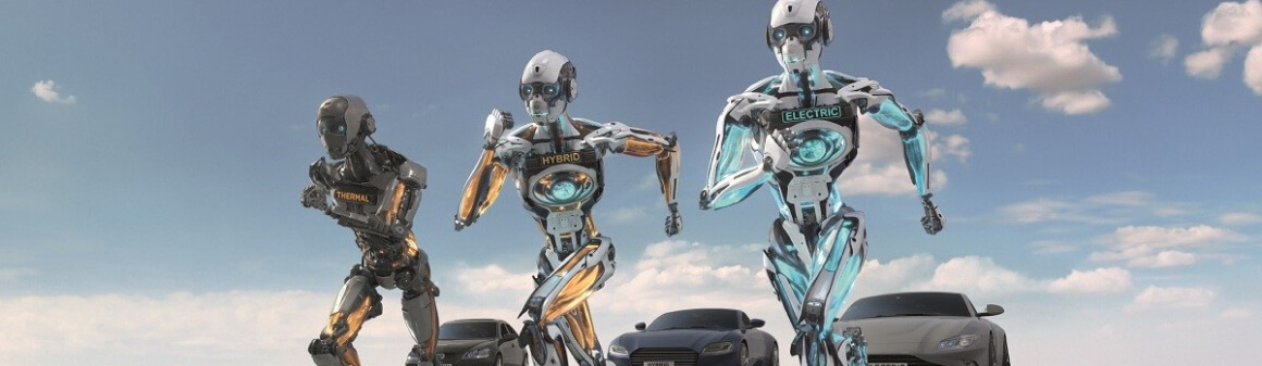 Traja roboti RobotQuartz sa rozbiehajú od automobilov v pozadí