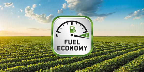 Logo Fuel Economy na pozadí zeleného poľa a oblohy
